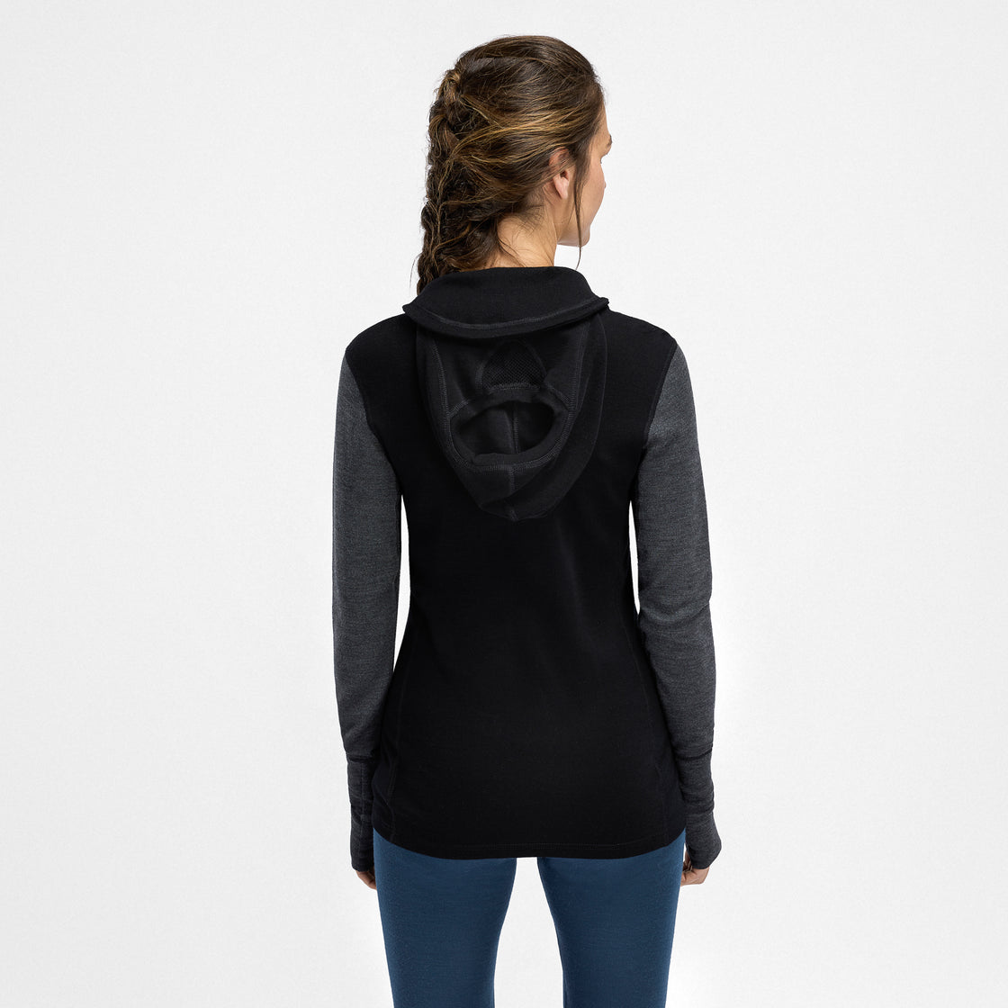 Pull chaud à capuche en laine avec zip ♀